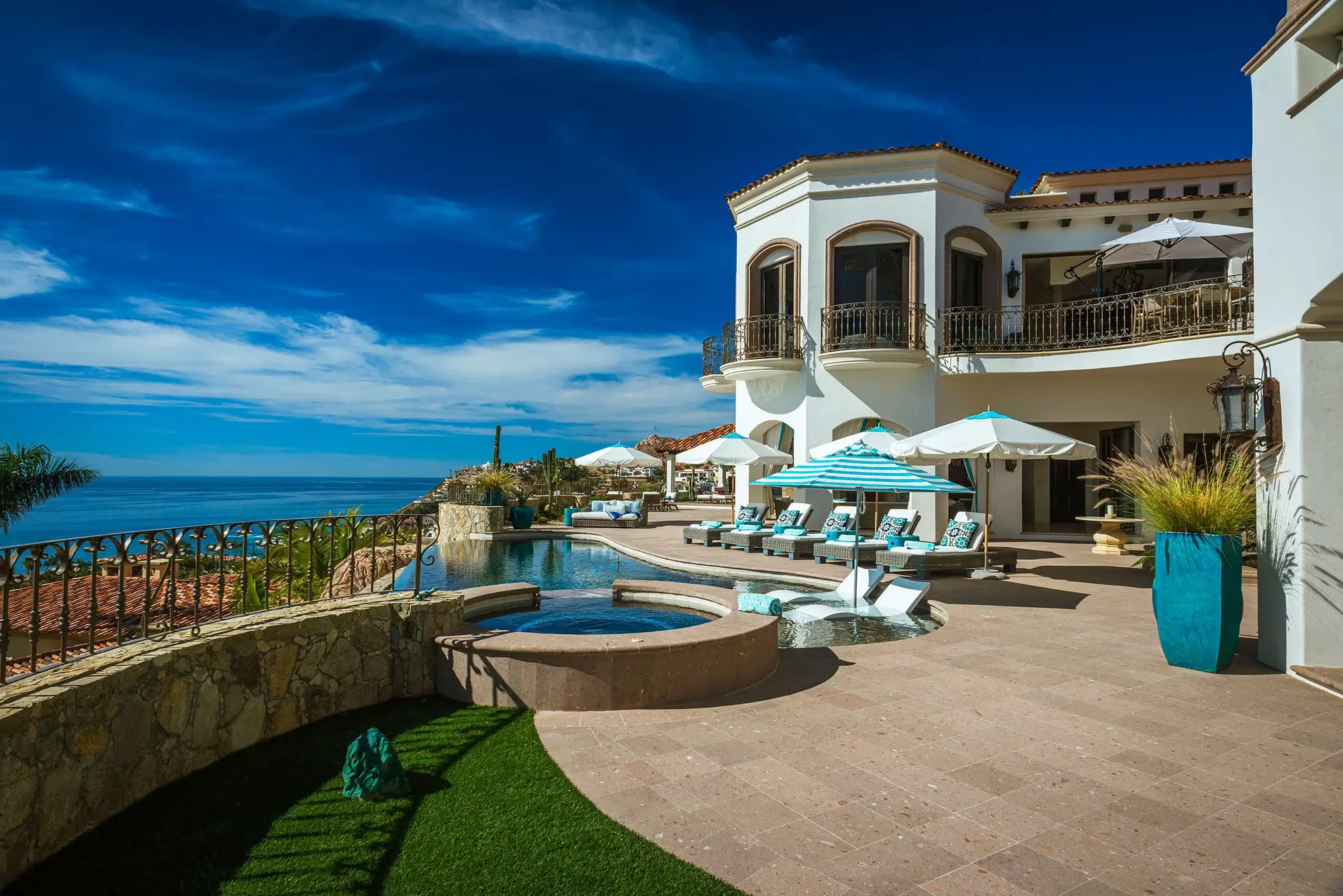Luxury Estates Villas in Palmilla