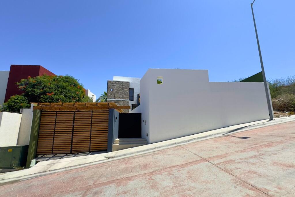 Palmilla Pedregal Csl BEST VALUE HOME IN PEDREGAL. Positioned high in the prestigious gated community, Casa Nido del Mar captures the essence of luxury coastal living with sweeping Pacific Ocean for sale