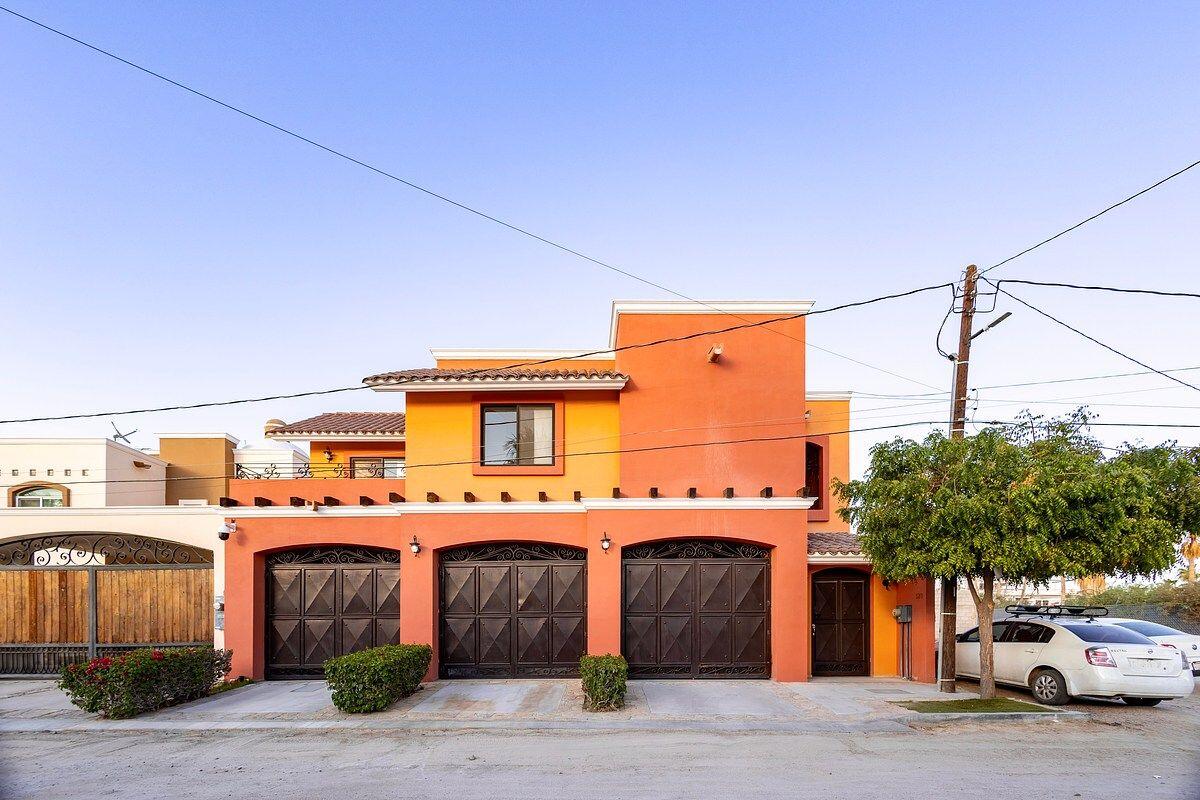 Palmilla Pedregal Csl BEST VALUE HOME IN PEDREGAL. Positioned high in the prestigious gated community, Casa Nido del Mar captures the essence of luxury coastal living with sweeping Pacific Ocean for sale